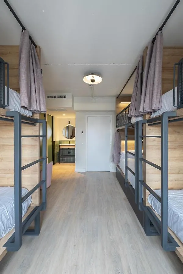 Latroupe Grand Place Hostel Brüssel 0*,