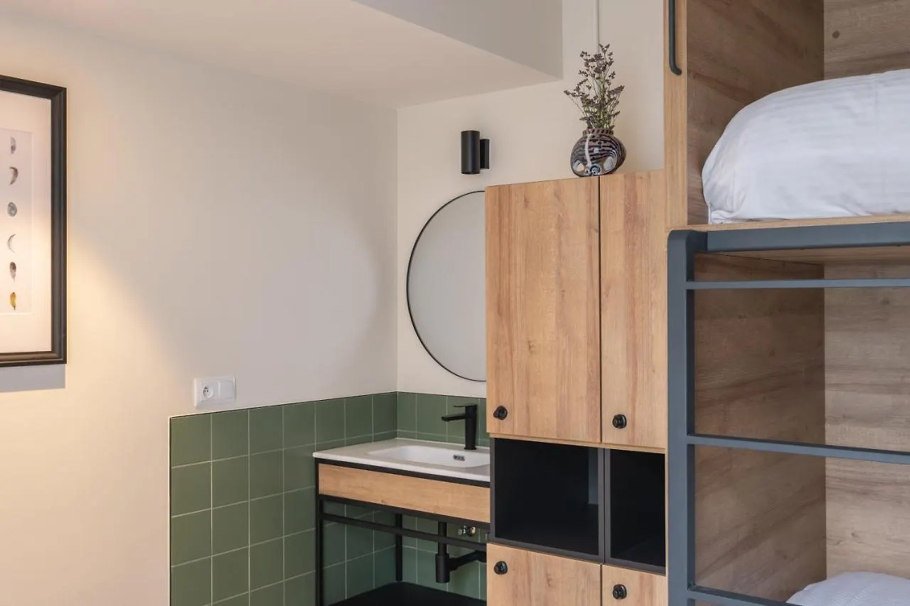 Latroupe Grand Place Hostel Brüssel Belgien
