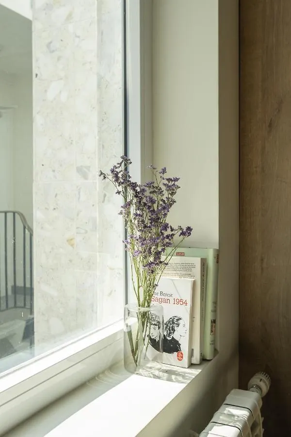 Latroupe Grand Place Hostel Брюссель 0*,  Бельгия