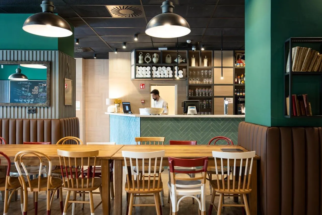 Hotel Latroupe Grand Place Hostel Brussels Belgium